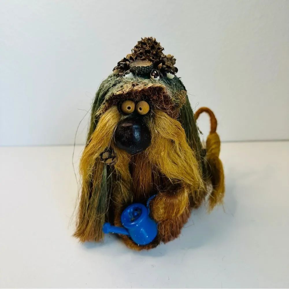 Ken Arensbak 5 Arts Studio Gardening Troll Figure 8”